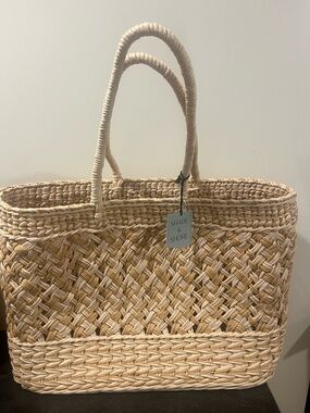Shade & Shore Natural Tan Woven Straw Tote
